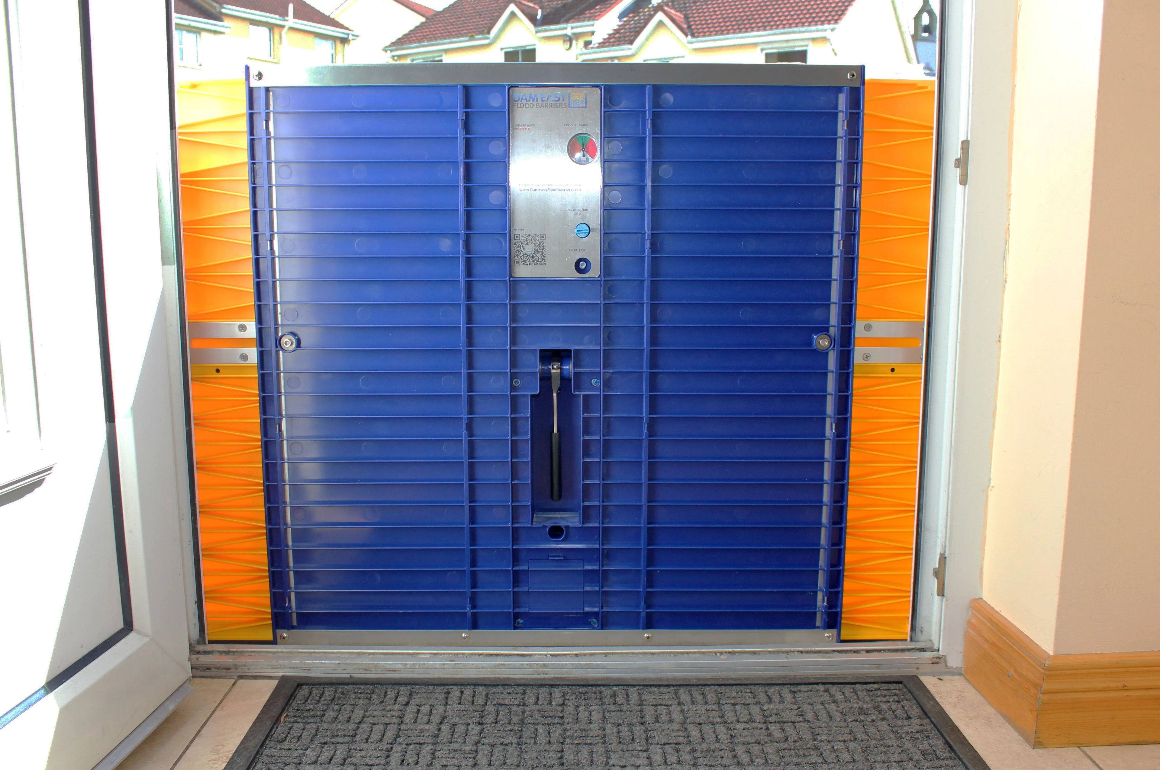 Dam Easy Flood Barrier 30 in. H X 30 in. W X 2.75 in. L Flood Barrier 1 pk
